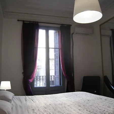 Tripledos Bed & Breakfast Barcelona