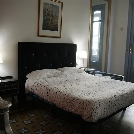 Tripledos Bed & Breakfast Barcelona
